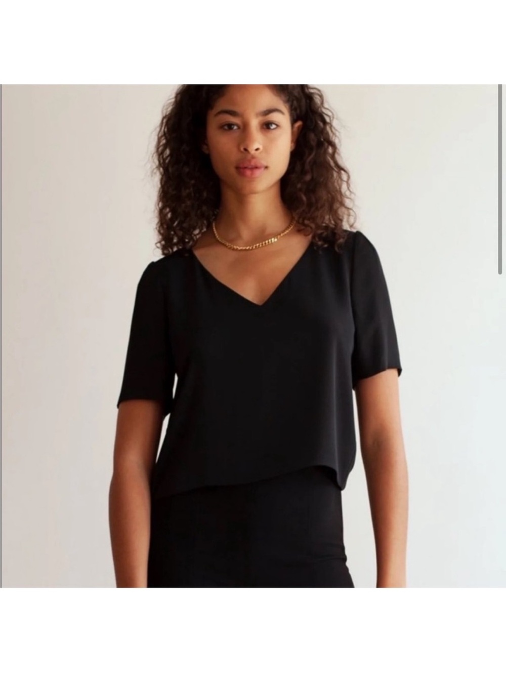 Babaton Randy Black V-Neck Short Sleeve Blouse - Picture 2 of 5